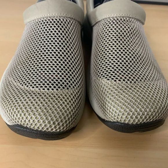 MERRELL MOC PRIMO VENT SILVER MIST WOMENS SIZE 7, SLIP ON SHOES - Picture 4 of 10